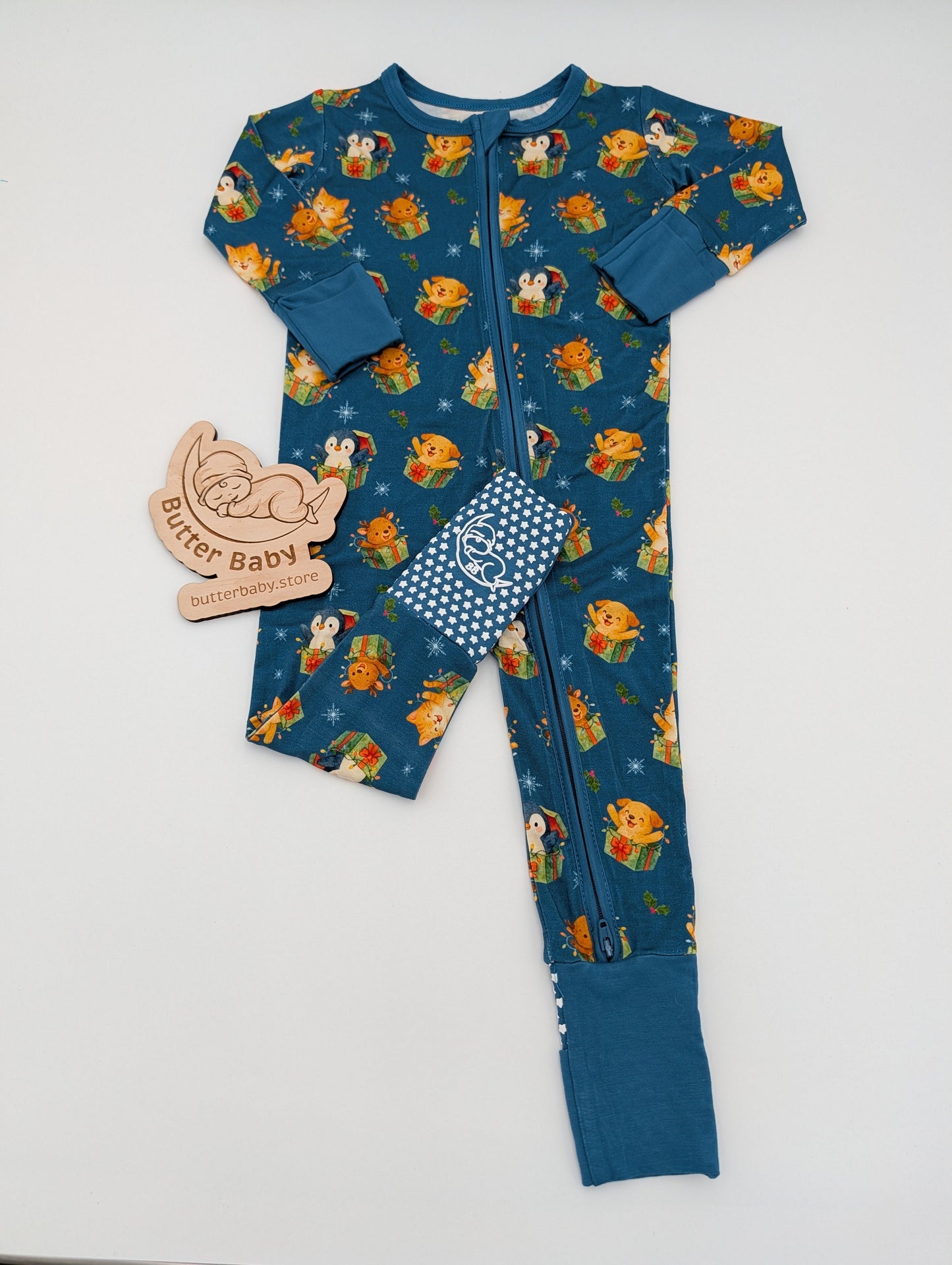 Christmas Critters Zip