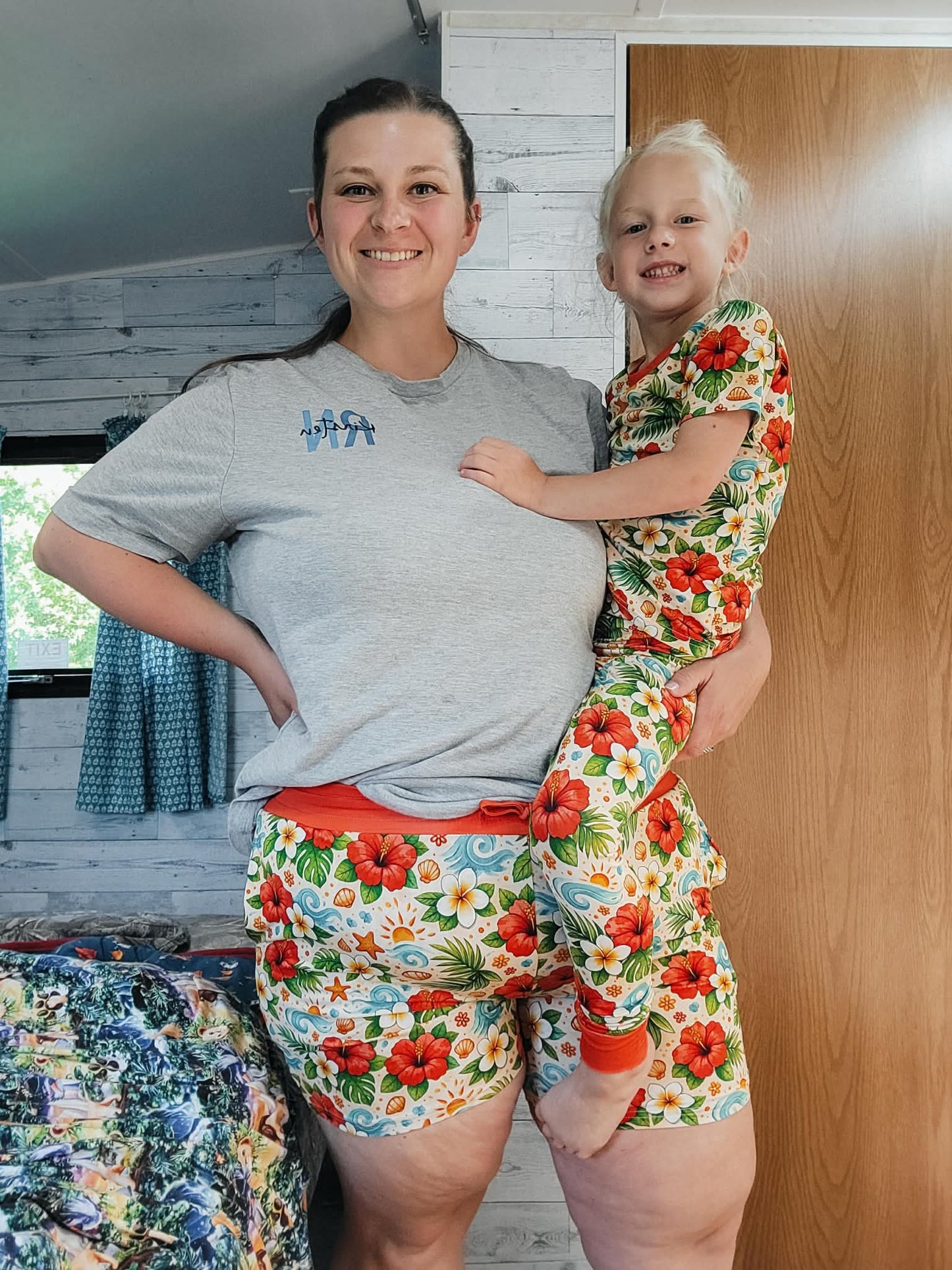 Women shorts