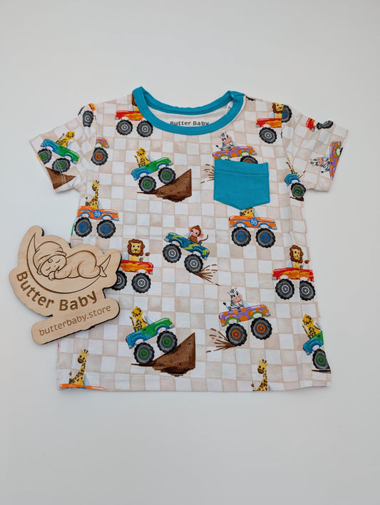 Rumble in the Jungle Pocket tee